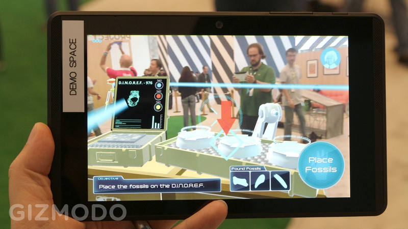 Illustration for article titled Hands-On: Google's Project Tango Is Now Sized for Smartphones